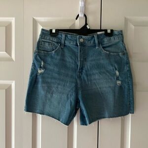 George women’s 12 jean shorts distressed high waist straight fit thru hip thigh